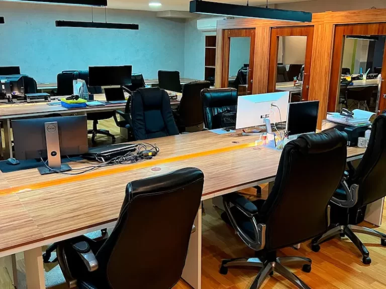 co-working